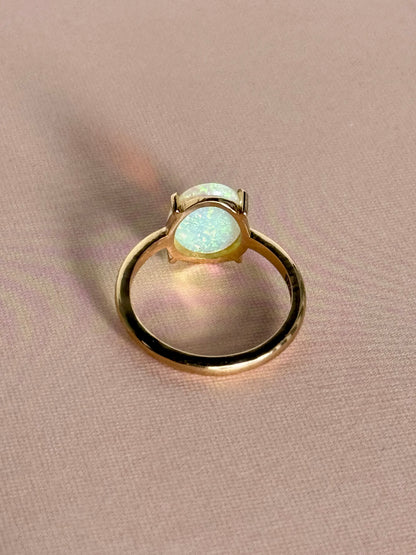 Glitter Opal Claw Ring